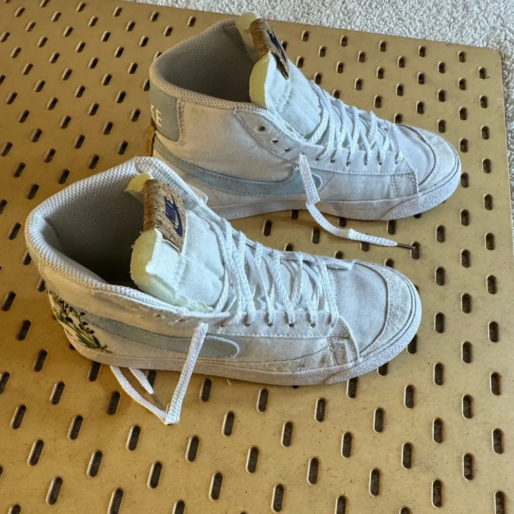 Nike Sneakers‎ Womens Size 6 Blazer Mid '77 SE in Indigo 2021 DC9265- 100